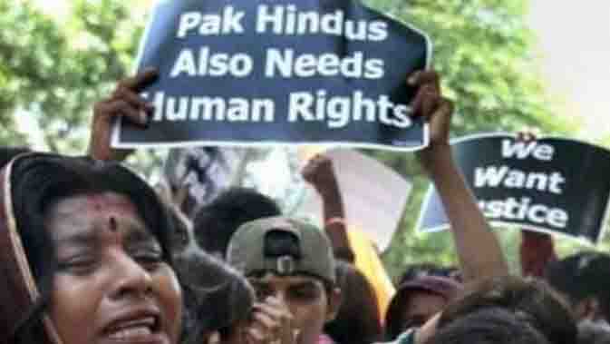 https://www.hindi.awazthevoice.in/upload/news/171465278701_Hindu_girls_religious_conversion_in_Pakistan_11.jpg