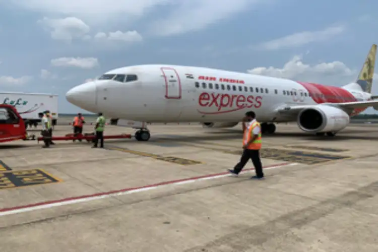 78 flights of Air India Express canceled, employees went on leave together