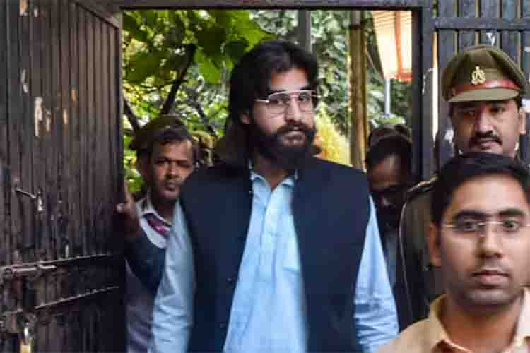 Supreme Court gives permission to Abbas Ansari to attend Fatiha of father Mukhtar