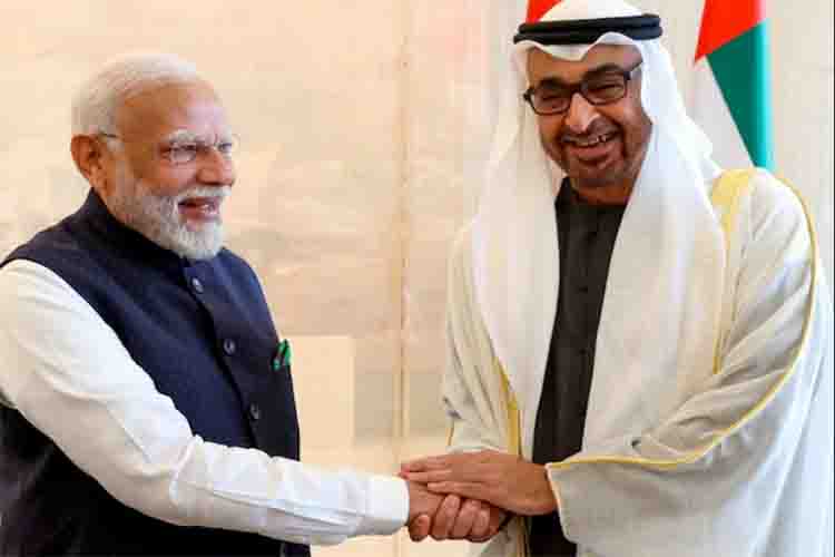 Narendra Modi with Mohamed bin Zayed Al Nahyan