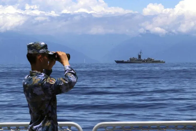 Taiwan is keeping an eye on 38 Chinese military aircraft, 11 ships across the country
