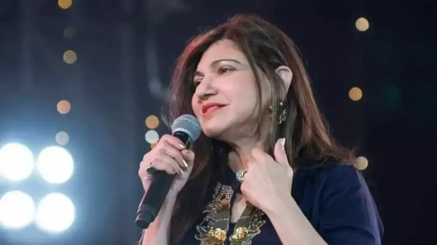 Why did Alka Yagnik lose her hearing?