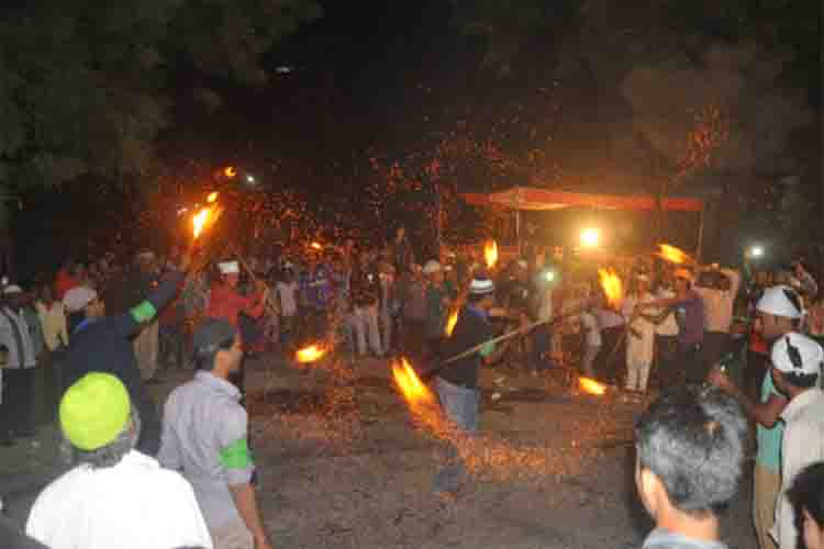  Qatl Ki Raat