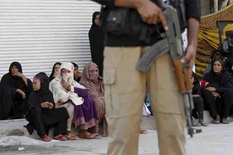 Pakistan: Fear of violence during Muharram, recommendation to shut down social media