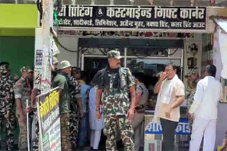 Police raid on printing presses before Muharram in Bihar