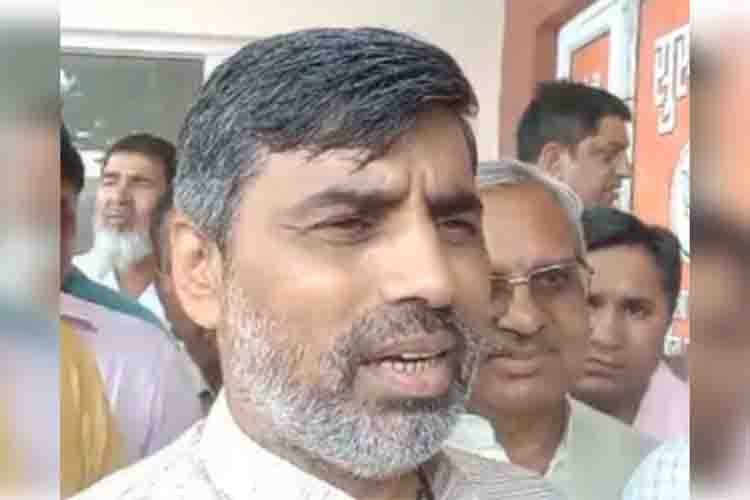   Mahipal Dhanda