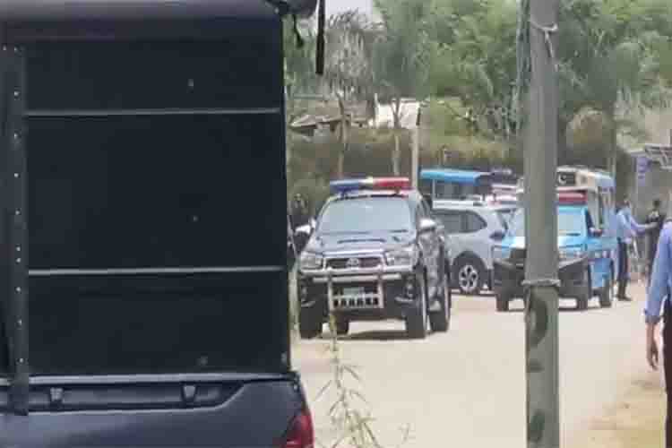 Pakistan: Police arrest PTI's Gauhar Khan and Rauf Hasan