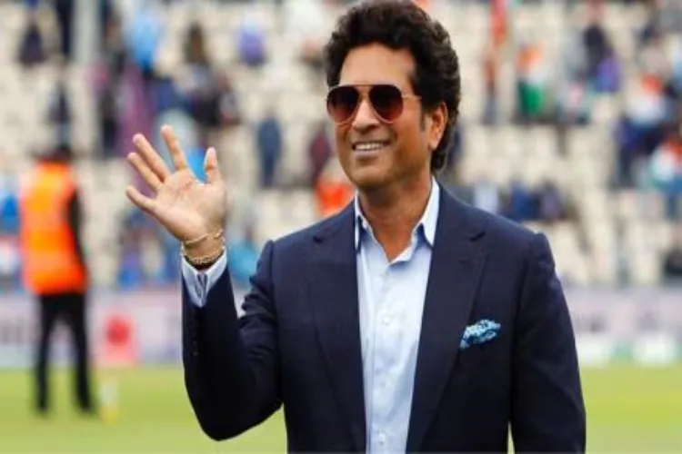 Tendulkar and star wicketkeeper-batsman Rishabh Pant paid tribute to the country's heroes on 'Kargil Vijay Diwas'