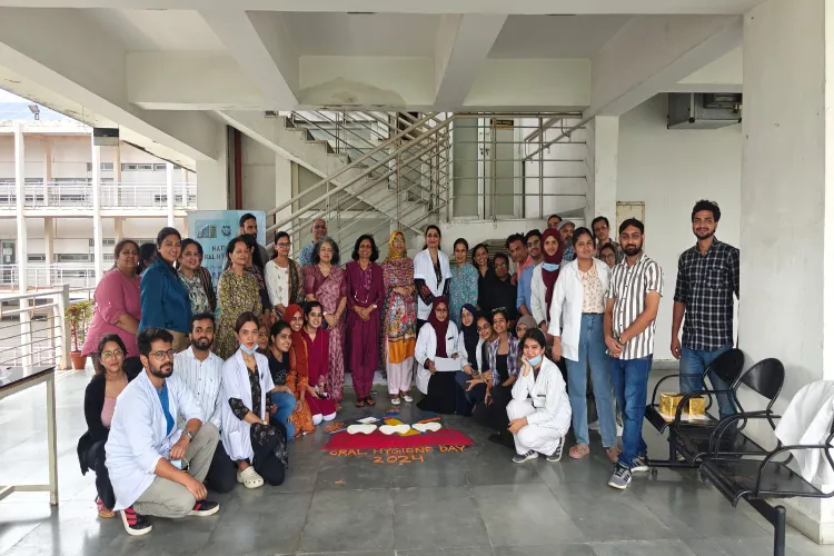 Swachhata Diwas at Jamia with lectures and competitions on oral health