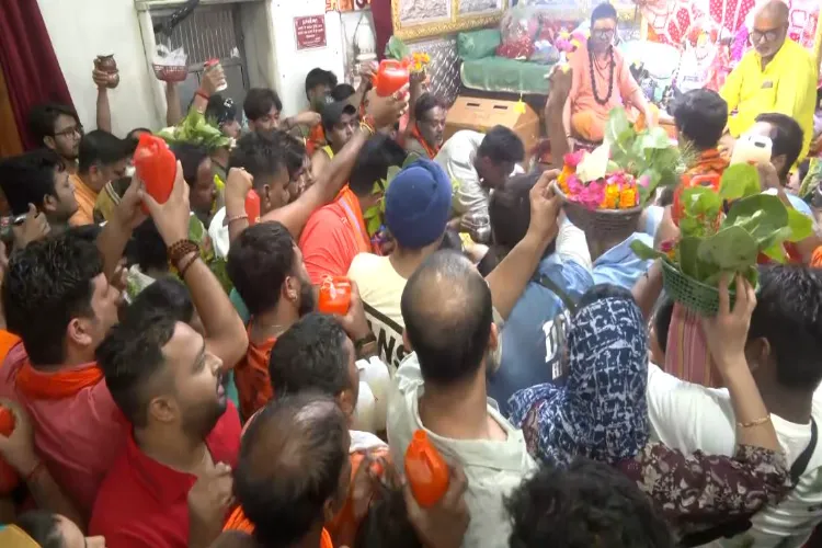 Devotees flocked to temples to offer prayers on Sawan Shivratri