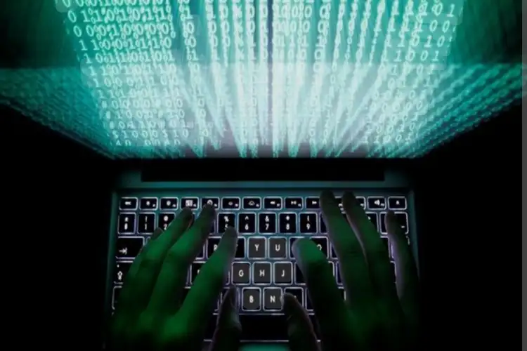 Mumbai Police recover Rs 100 cr from cyber fraudsters; 35,918 complaints addressed
