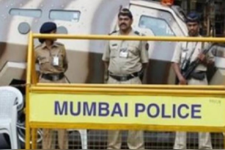 Case registered against builders 'connected with Chota Shakeel' in Mumbai