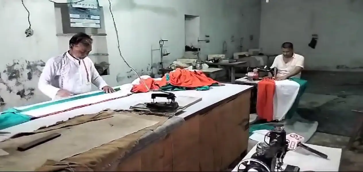 The production of the national flag Tricolor is in full swing by Khadi institutions including Khadi Village Industries Committee, Village Construction Board Gaya