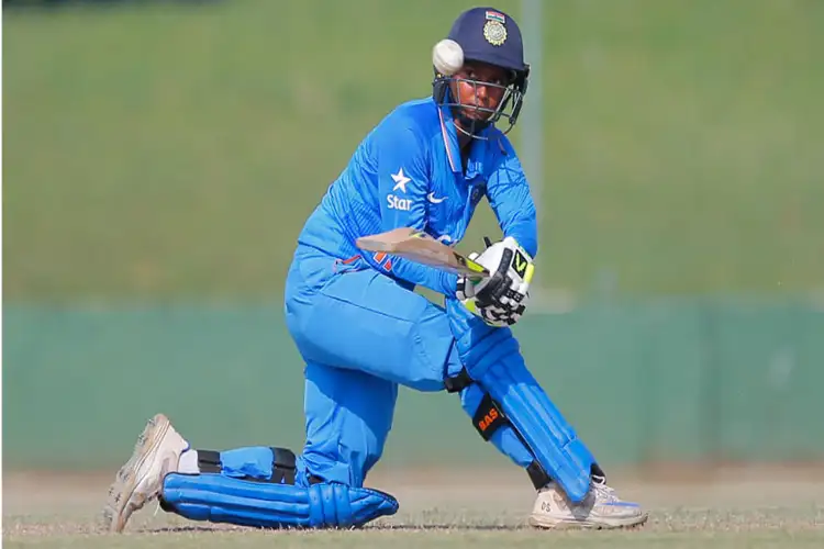 India's star cricketer Deepti Sharma's birthday is today, the journey started with a throw