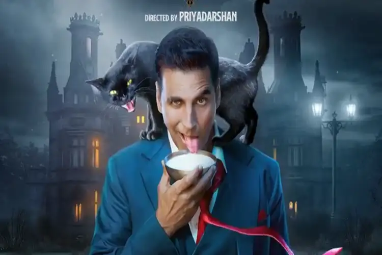 Akshay Kumar returns with Priyadarshan after 14 years, shows first glimpse of 'Bhoot Bangla'