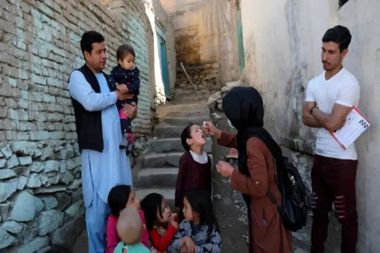 Taliban halts polio vaccination campaign in Afghanistan