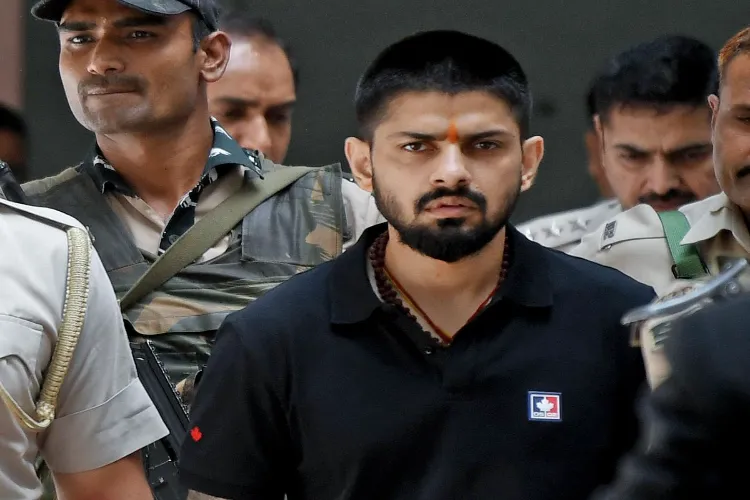 Why is Mumbai Police not able to take custody of gangster Lawrence Bishnoi?