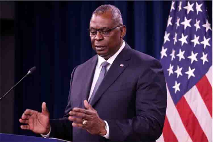  Lloyd Austin 