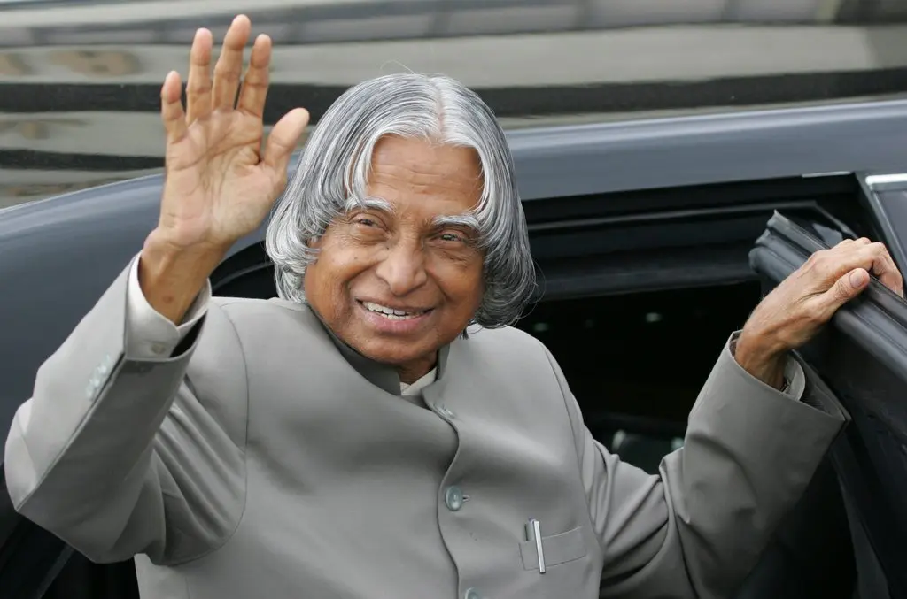 https://www.hindi.awazthevoice.in/upload/news/173210946519_Why_is_Dr_Kalam_a_secular_and_scientific_role_model_for_Indian_Muslims_4.webp