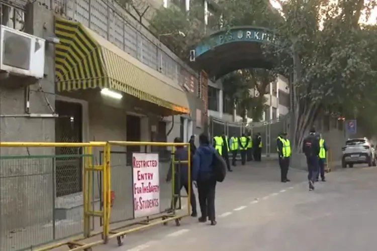Delhi Public School and GD Goenka Public School received bomb threats via e-mail