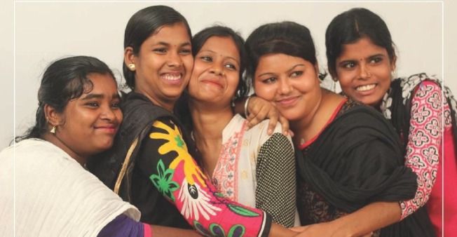 https://www.hindi.awazthevoice.in/upload/news/173738497636_Naseema_became_the_savior_of_thousands_of_girls_2.jpg