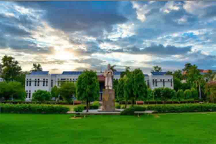  Jamia Millia Islamia