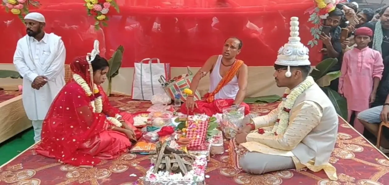 Muslims got five poor Hindu girls married, giving a message of unity to the society