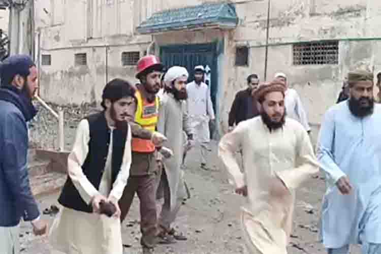 Pakistan: Blast in madrasa before Ramadan, 5 devotees killed, dozens injured