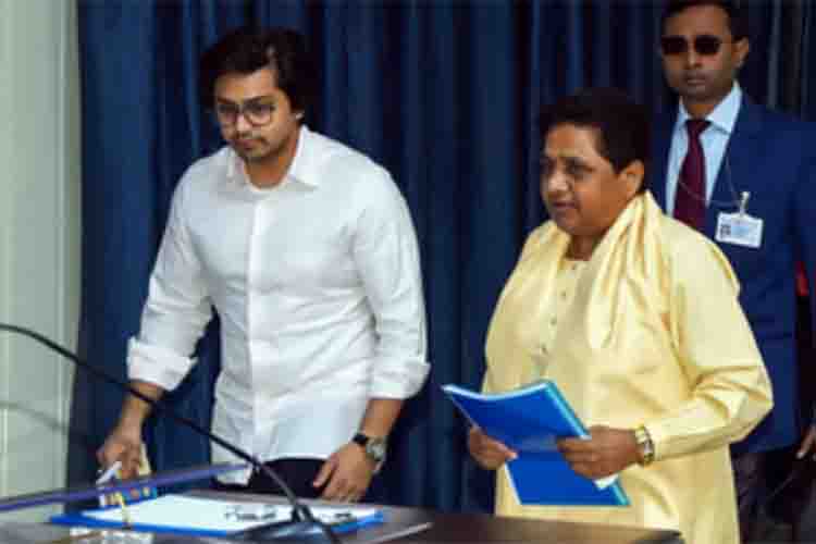  Akash Anand and Mayawati