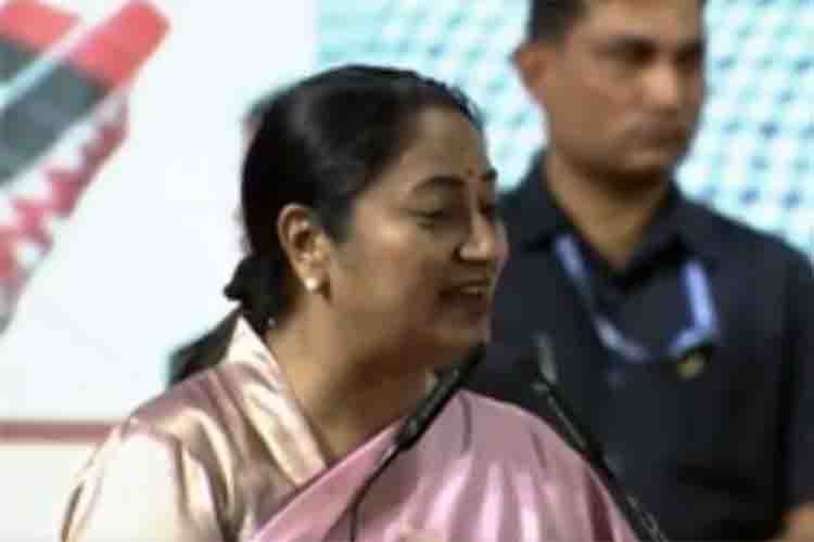 Announcement made! Mahila Samman Yojana implemented in Delhi, will get 2500 rupees