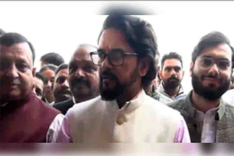  Anurag Thakur