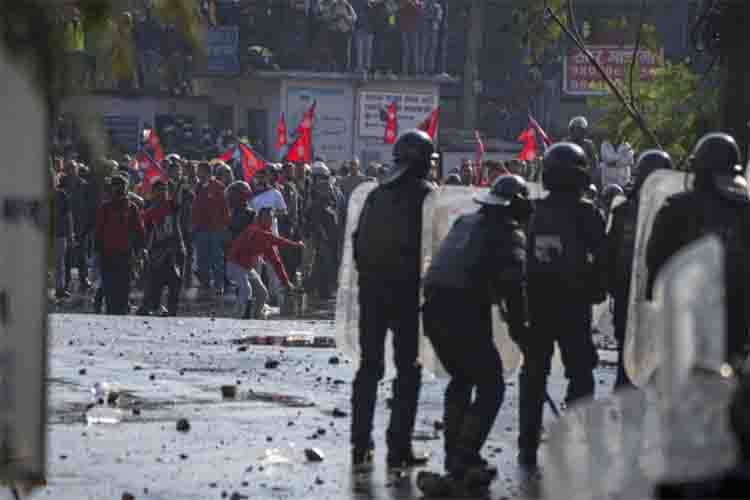 iolent clashes, arson and vandalism in Kathmandu
