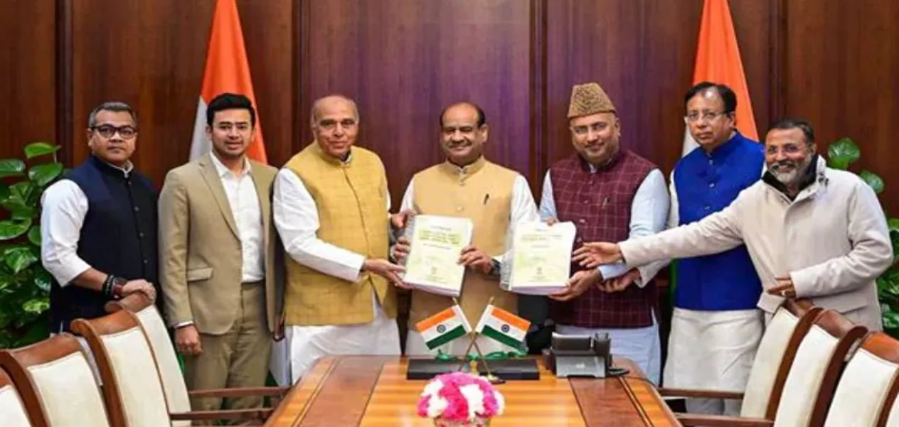 Government and opposition face to face on Waqf Bill, Personal Law Board appeals to MPs, social media file photo