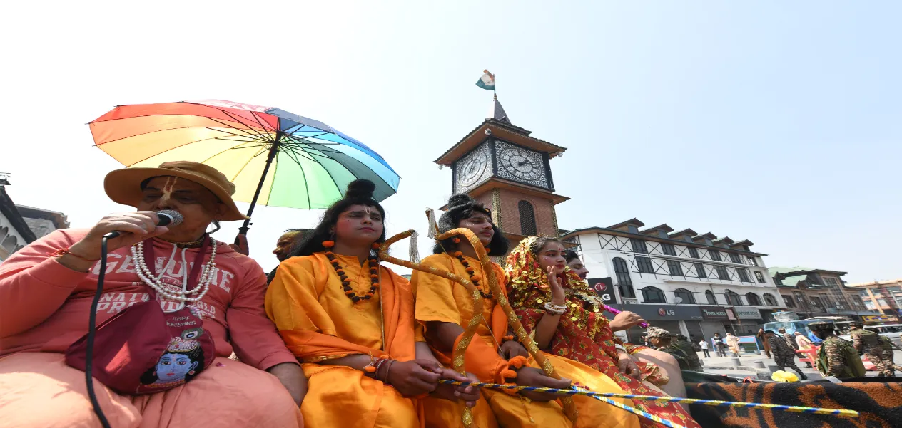 Grand procession in Srinagar on Ram Navami, Kashmiri Pandits excited, communal harmony seen