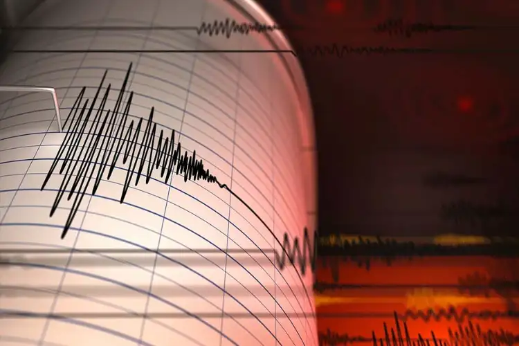 Earthquake tremors were felt in many cities of Pakistan