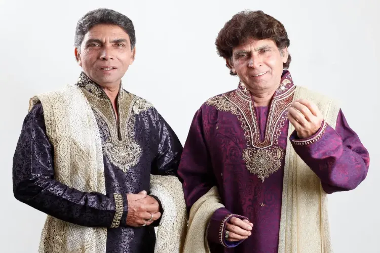 Ustaad Ahmed Hussain and Mohammed Hussain keep soul of Ghazal alive