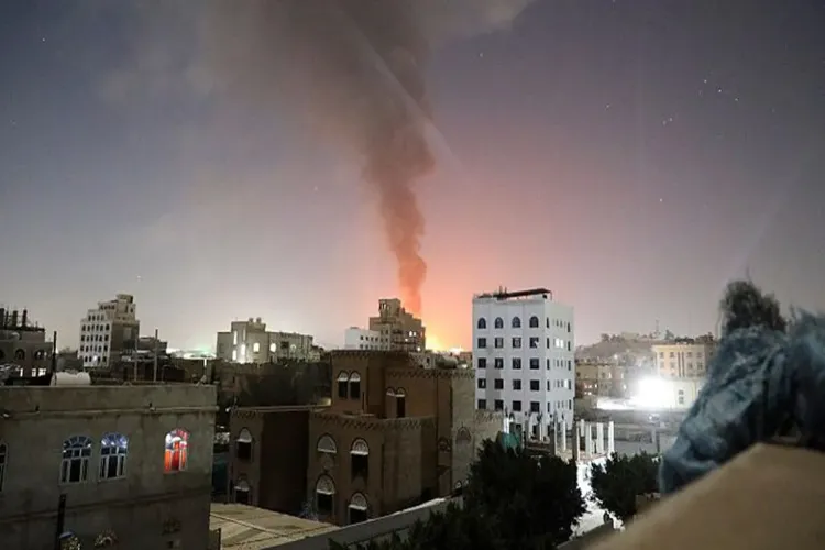 US airstrike on Yemen's oil port, 20 killed, 50 injured according to Houthi rebels