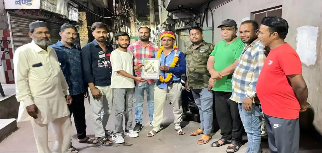 Jodhpur's auto driver Lal Mohammad returned a bag worth 20 lakhs, gave the city a gift of trust