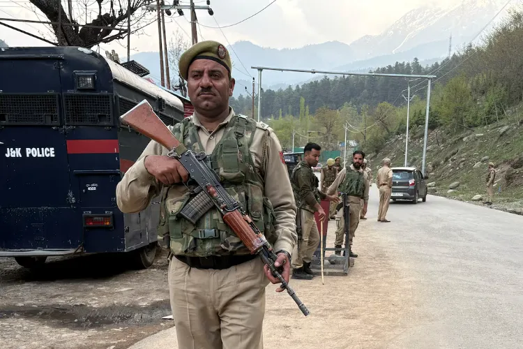 Soldiers martyred while fighting terrorists in Kashmir, atmosphere of pride and mourning in Patharghat of Bengal