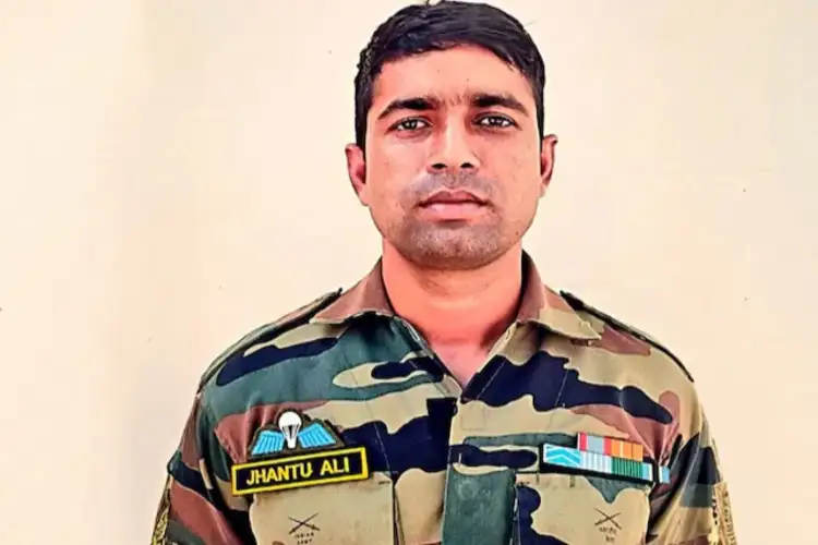 Tributes paid to Havildar who was martyred in an encounter with terrorists in Udhampur, Jammu and Kashmir