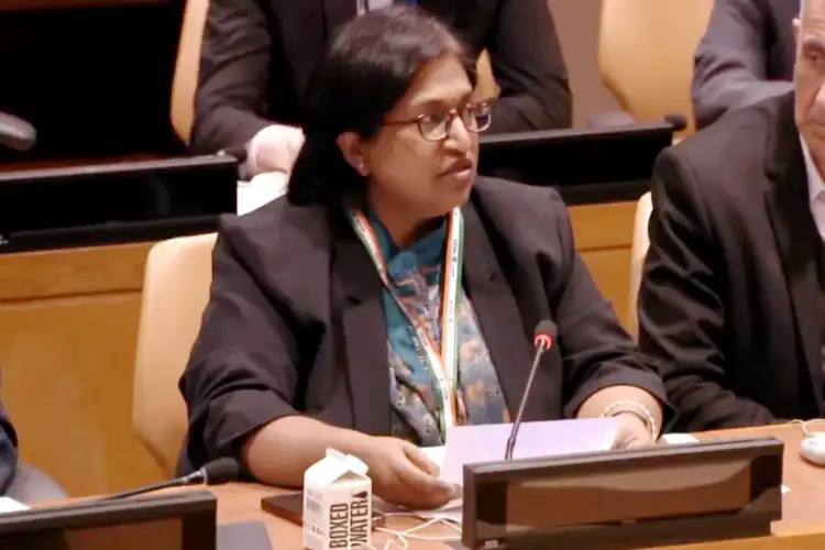 Pak Defence Minister's statement shows that Pakistan is a 'rogue country' promoting terrorism: India