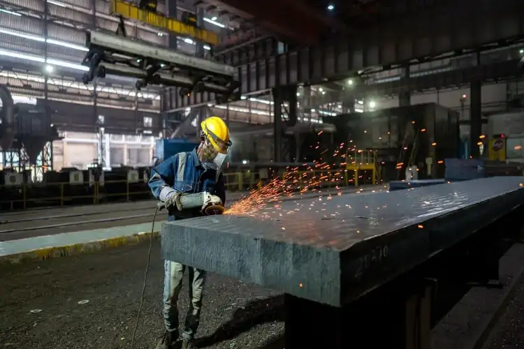 India's manufacturing sector growth hits 10-month high in April: PMI