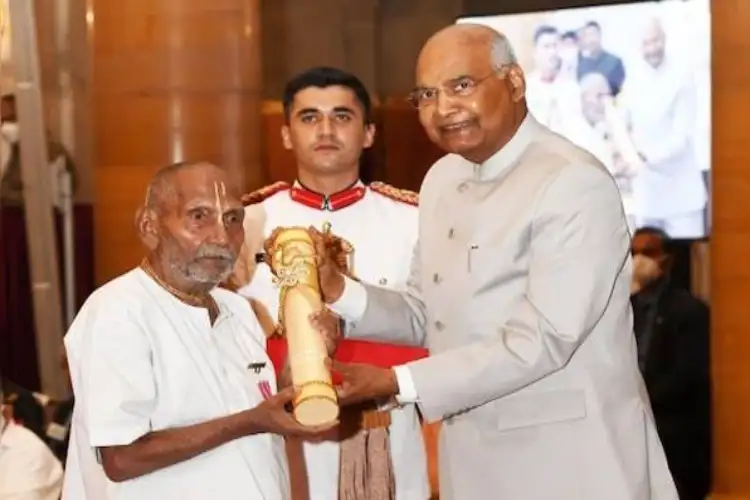 Yoga guru Swami Sivananda passes away at 128, CM Yogi pays tribute