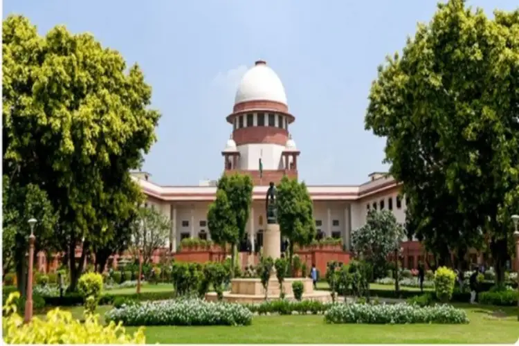 21 out of 33 Supreme Court judges make their assets public