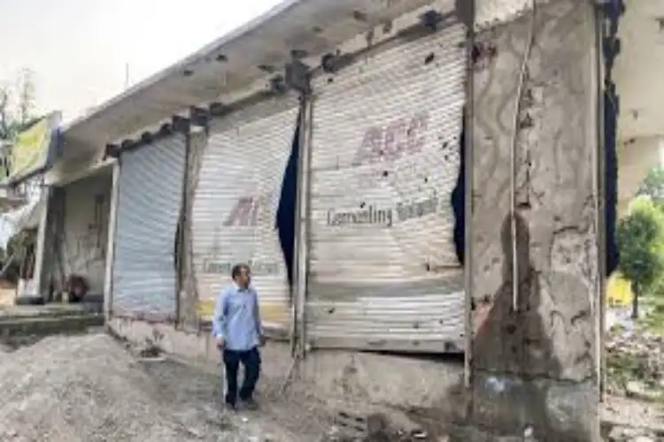 Jammu and Kashmir: Lives of residents in Rajouri's border villages disrupted after Pakistan shelling