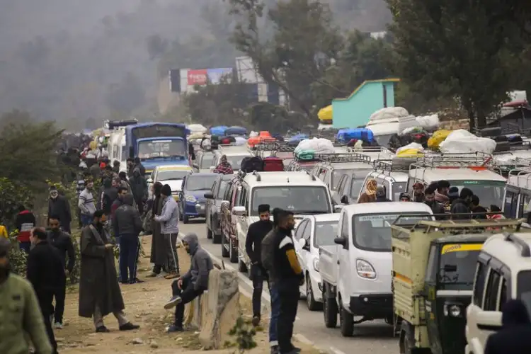 Traffic suspended on Jammu-Srinagar NH after mudslide, flash floods in J-K’s Ramban