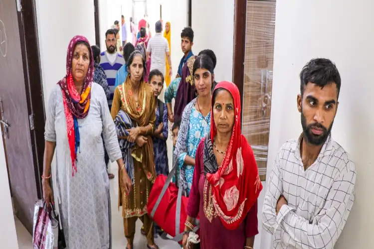 Sikhs to open Langar, Muslims to open madrassas for Poonch people
