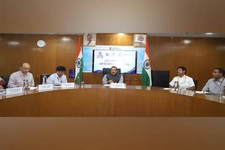 जम्मू-कश्मीर और पंजाब के सीमावर्ती क्षेत्रों में तकनीकी और वैज्ञानिक प्रतिष्ठानों की सुरक्षा बढ़ाई जाएगी