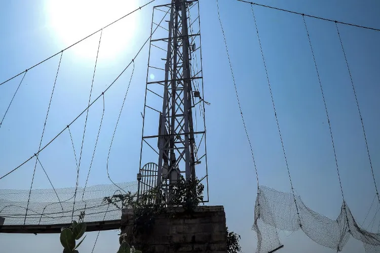 Two workers died due to collapse of transmission tower in Gujarat