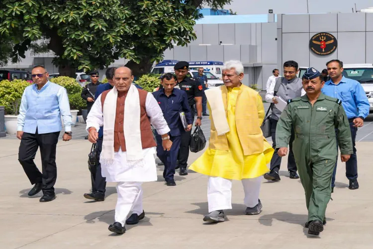 Rajnath Singh reached Srinagar, will review the security situation